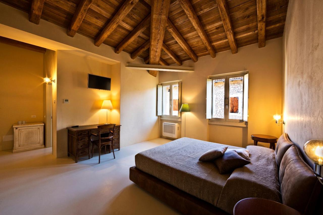 Agriturismo Pratello ปาเดงเก ซุล การ์ดา ภายนอก รูปภาพ