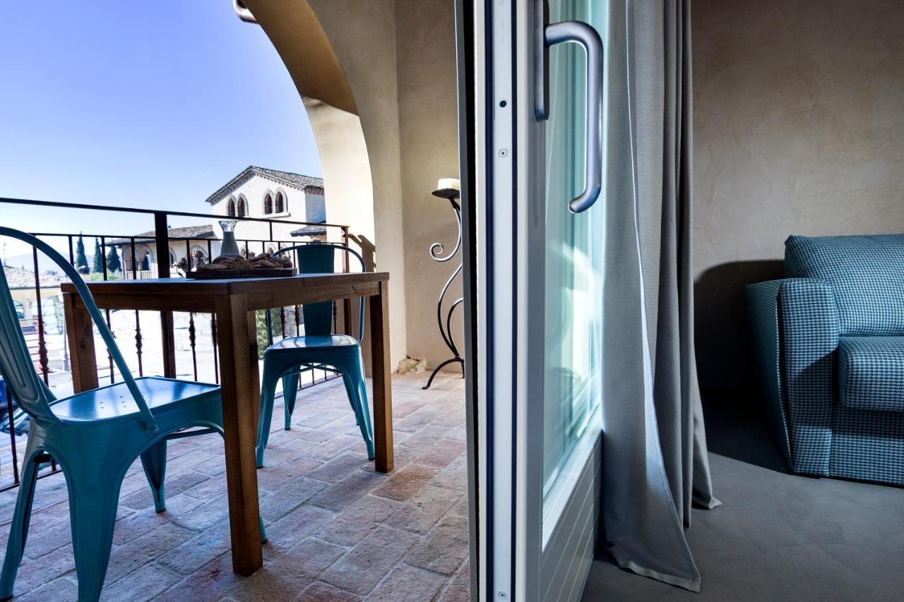 Agriturismo Pratello ปาเดงเก ซุล การ์ดา ภายนอก รูปภาพ